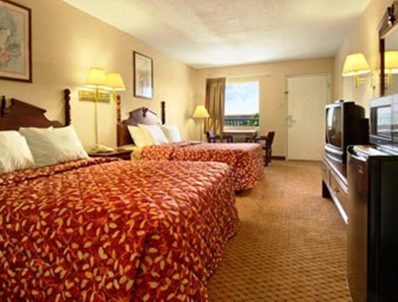 Days Inn By Wyndham גאלפורט מראה חיצוני תמונה